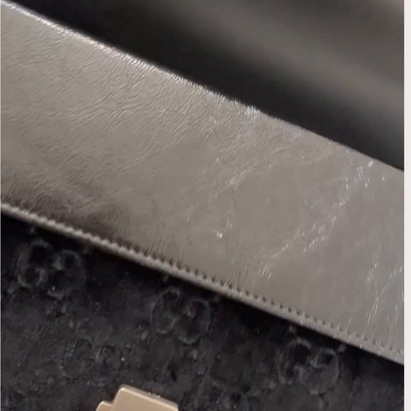 GUCCI Velvet Dionysus Shoulder Bag - Picture 6 of 7